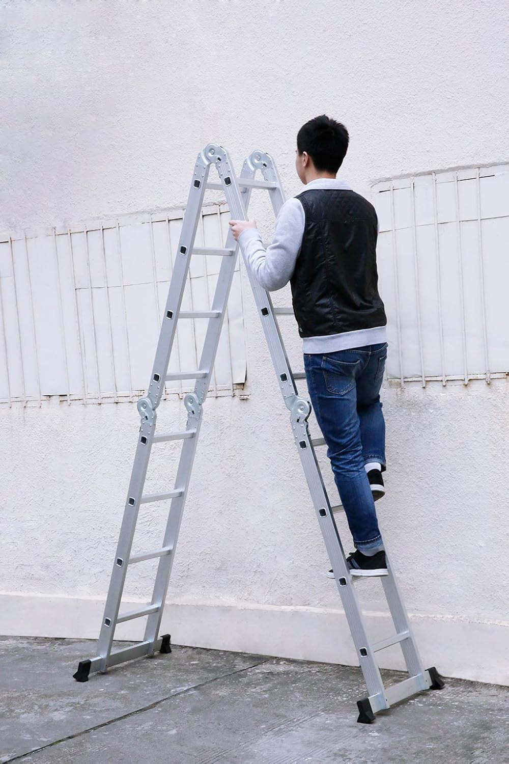 15.4Ft Telescoping Ladder Multi Purpose Aluminum Extension Ladder, Folding Ladder Certified by EN131, 330Lbs Capacity Heavy Duty with Safety Locking Hinges and 2 Panels for Free